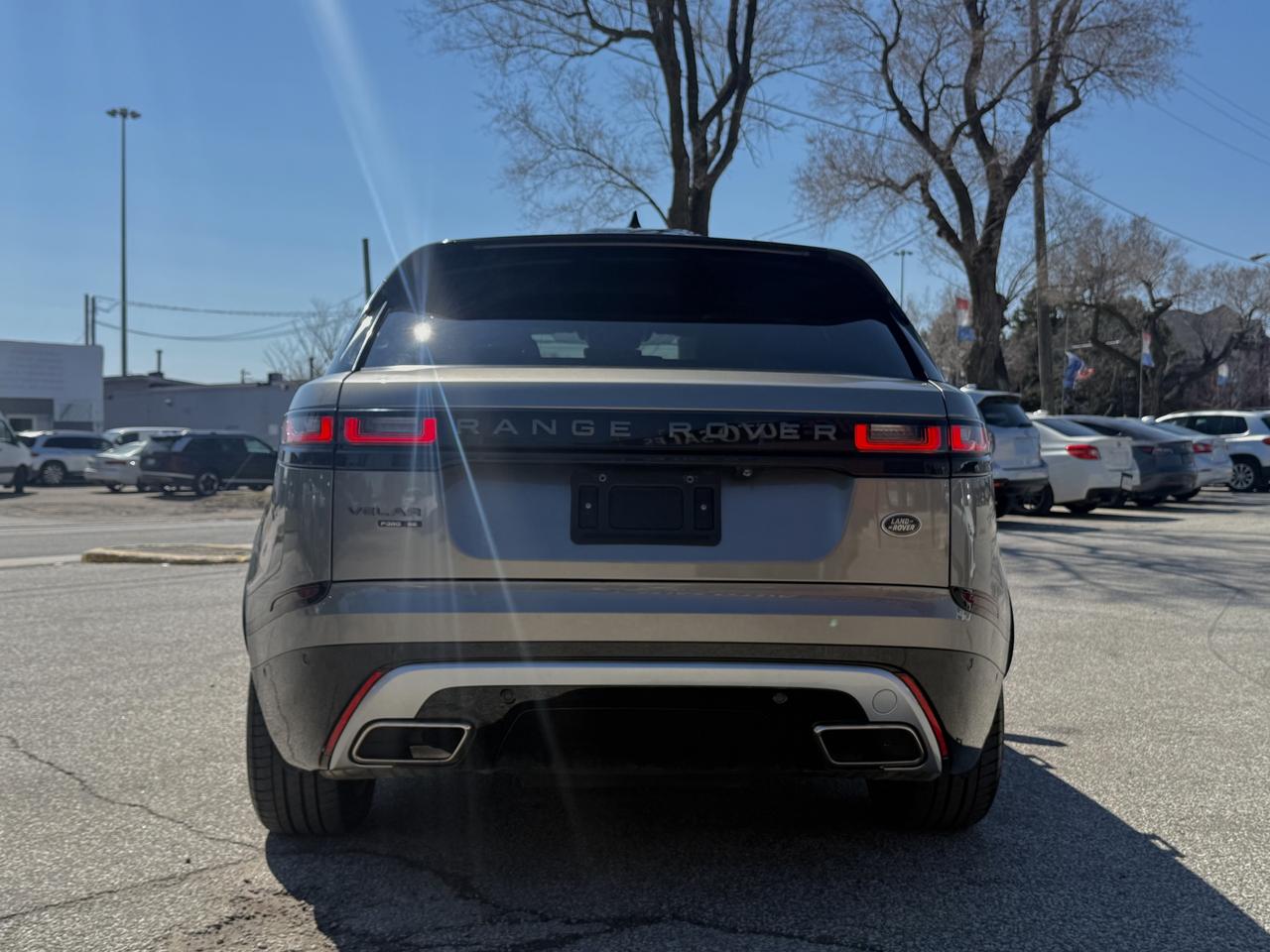 2018 Land Rover Range Rover Velar P380 l R-Dynamic l SE l AWD l 3.0 l V6 l 380HP Photo