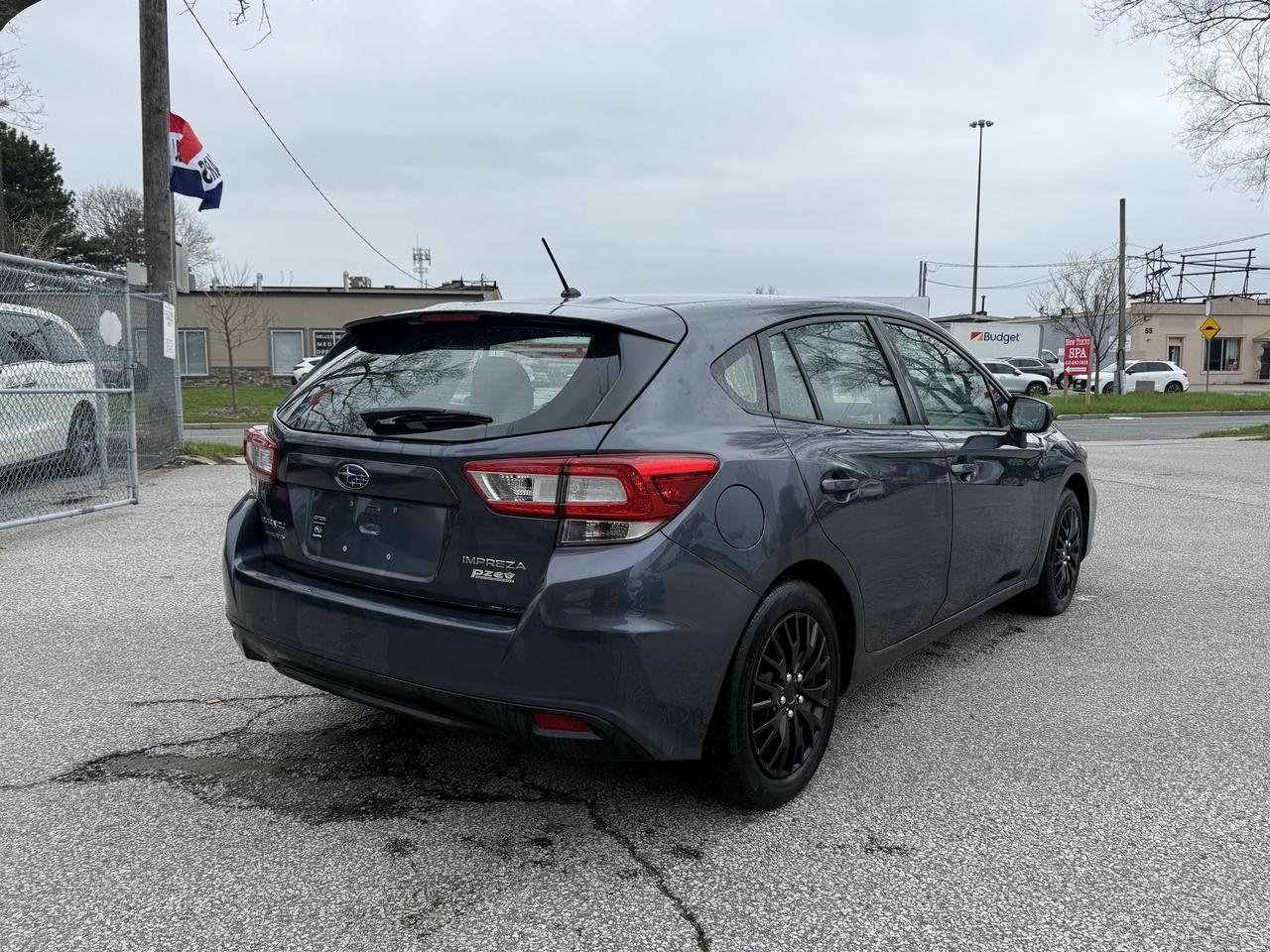 2017 Subaru Impreza Convenience l 2.0 l 4Cyl l 2 Sets of Wheels l Photo