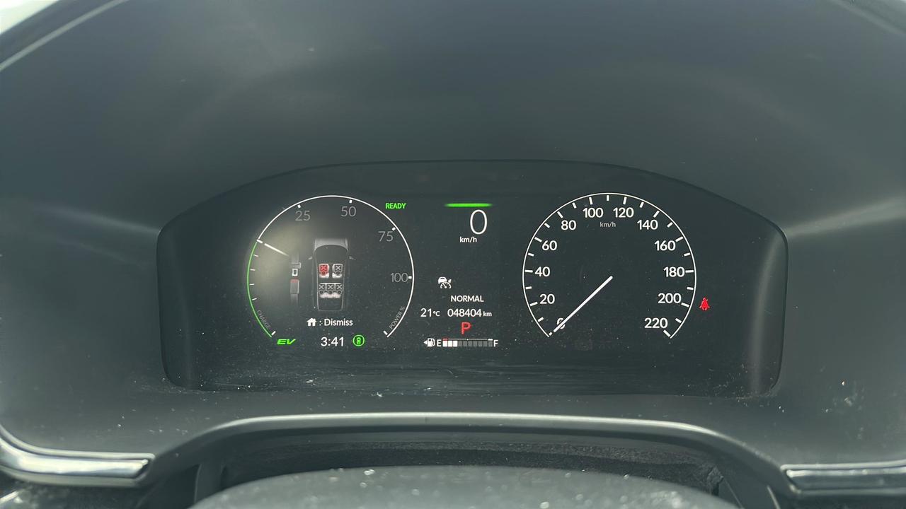 2024 Honda CR-V Hybrid Touring AWD Photo