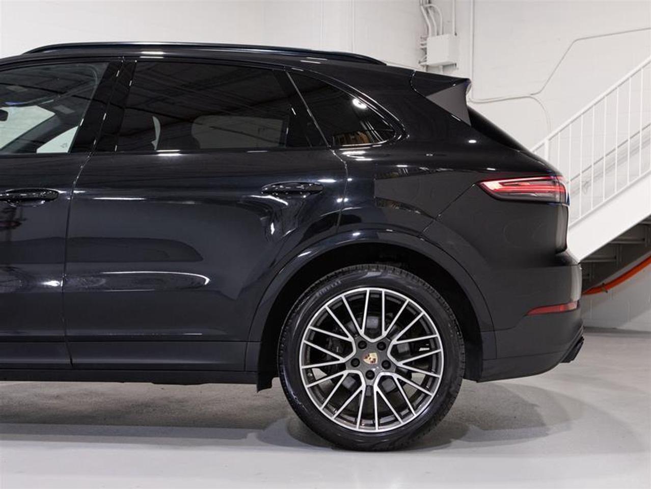 2023 Porsche Cayenne  Photo