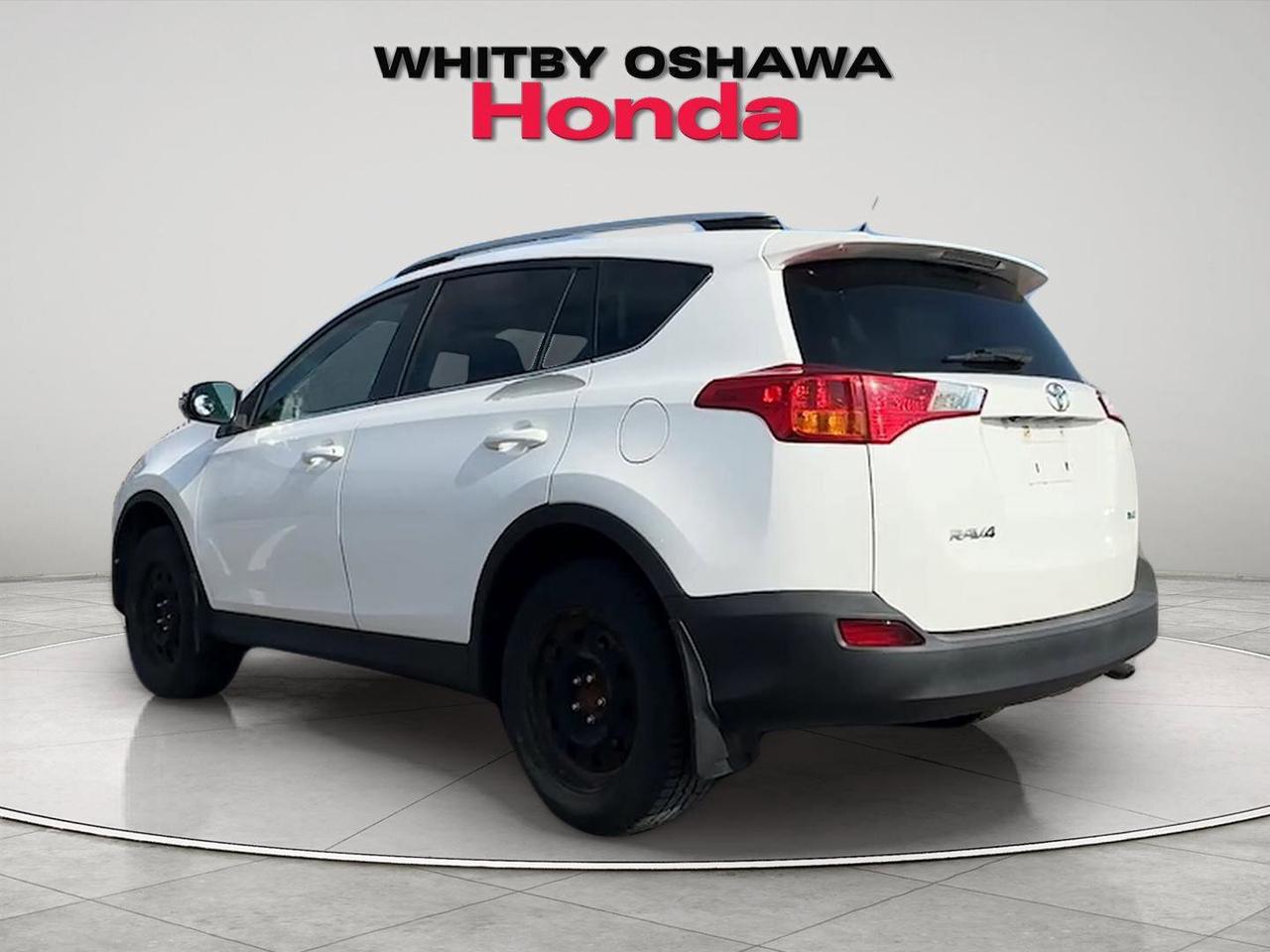 2014 Toyota RAV4 FWD 4dr XLE Photo