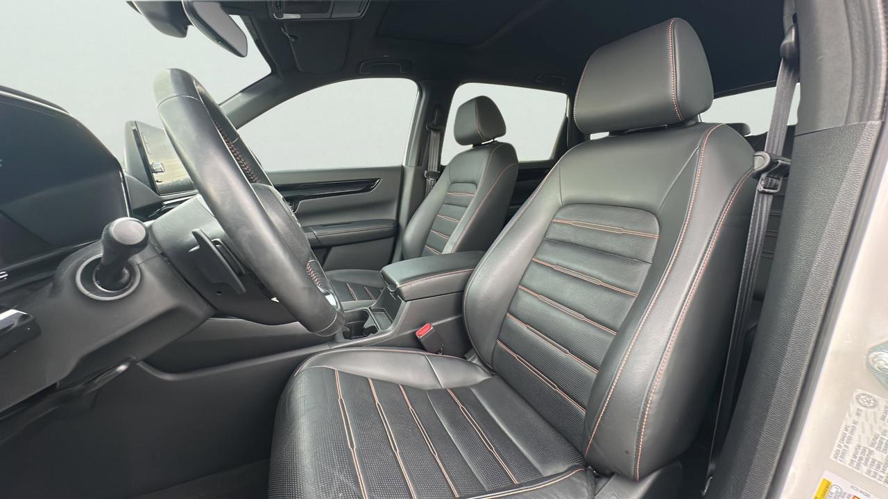 2024 Honda CR-V Hybrid Touring AWD Photo