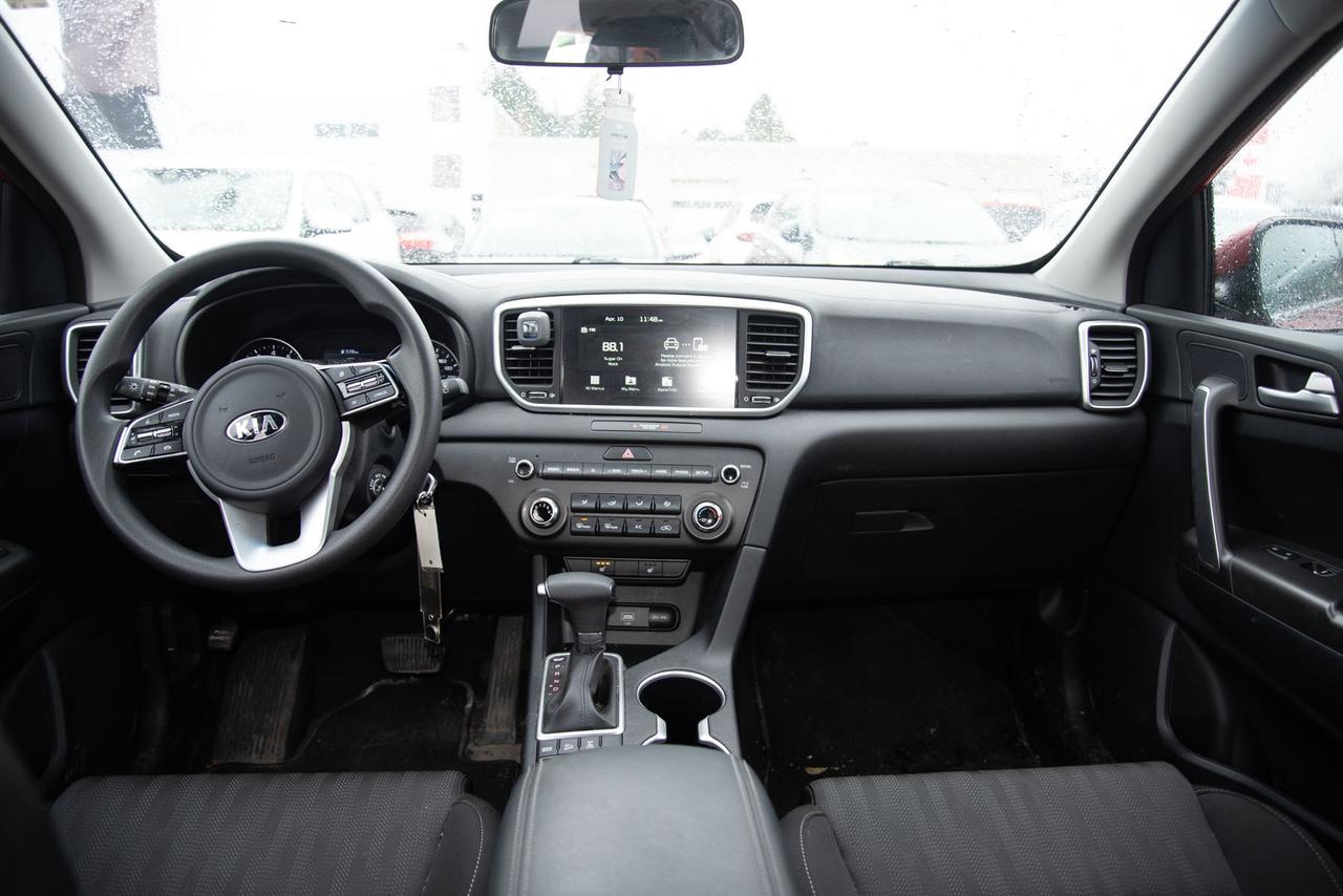 2021 Kia Sportage LX AWD   ACCIDENT FREE   BACK UP CAMERA Photo4