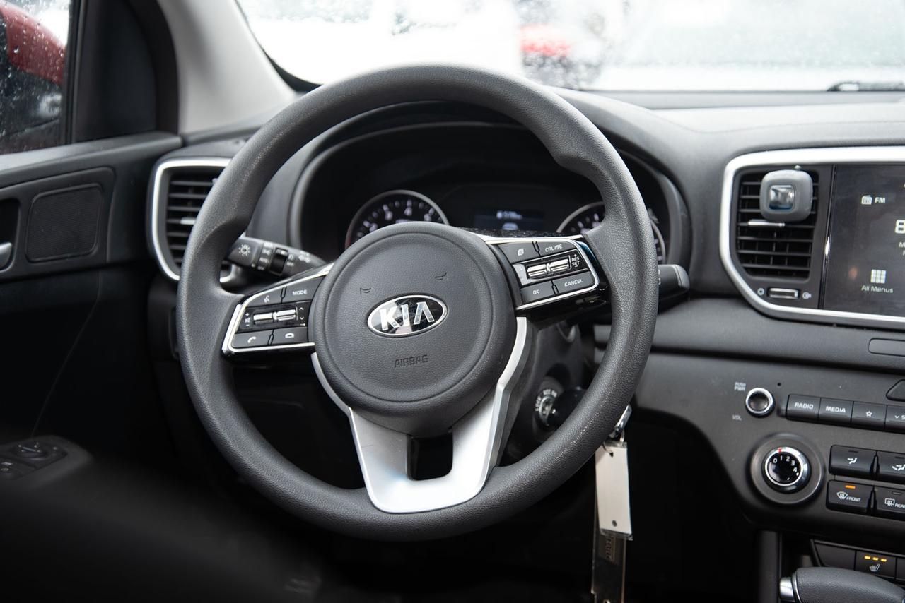 2021 Kia Sportage LX AWD   ACCIDENT FREE   BACK UP CAMERA Photo