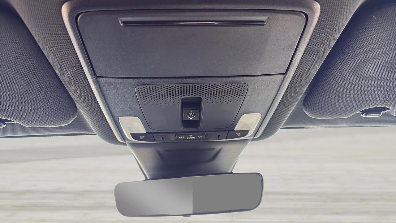 2024 Honda CR-V Hybrid Touring AWD Photo