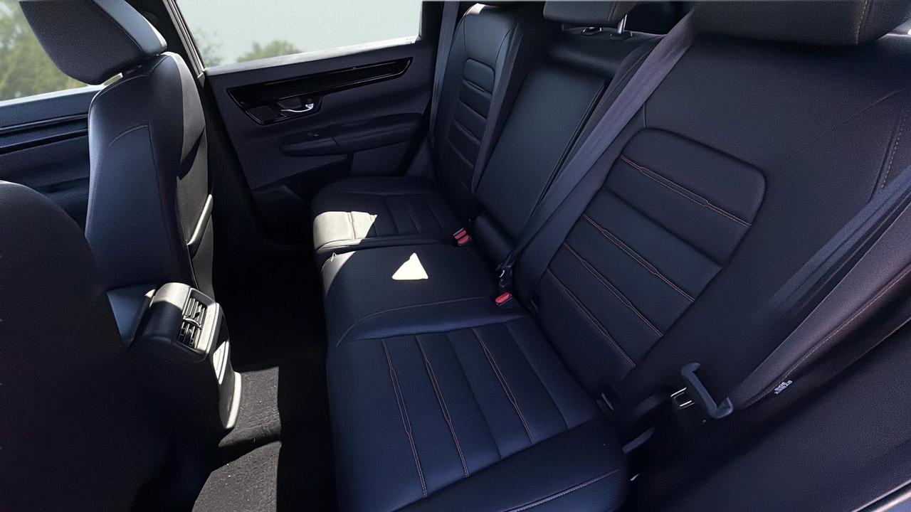2024 Honda CR-V Hybrid Touring AWD Photo
