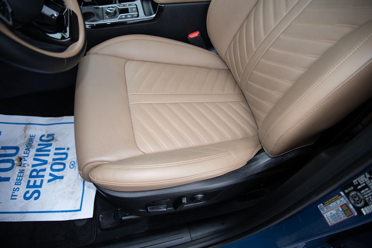 2025 Kia Sorento XLINE LTD   BROWN INT   PANO ROOF   MEMORY SEATS Photo