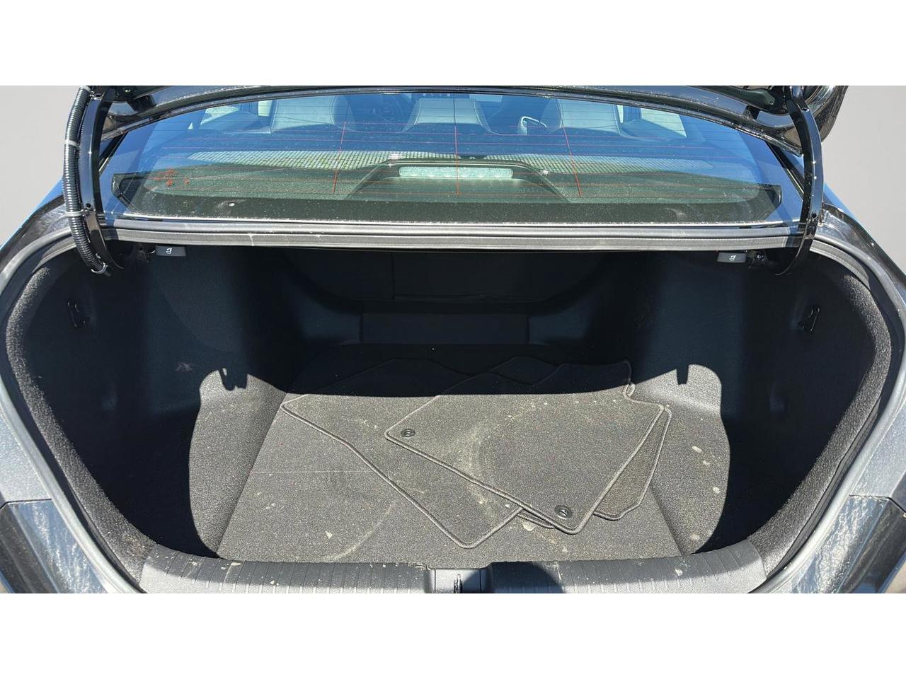2025 Honda Accord Hybrid Touring eCVT Photo