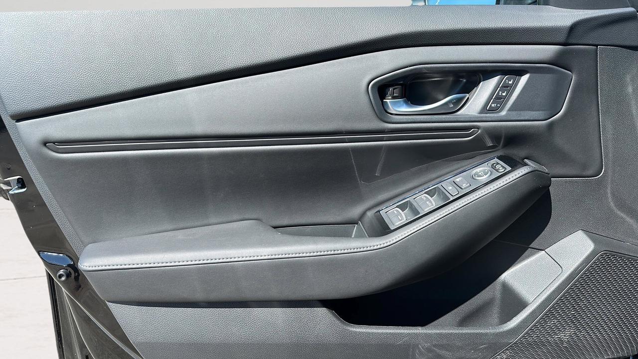2025 Honda Accord Hybrid Touring eCVT Photo