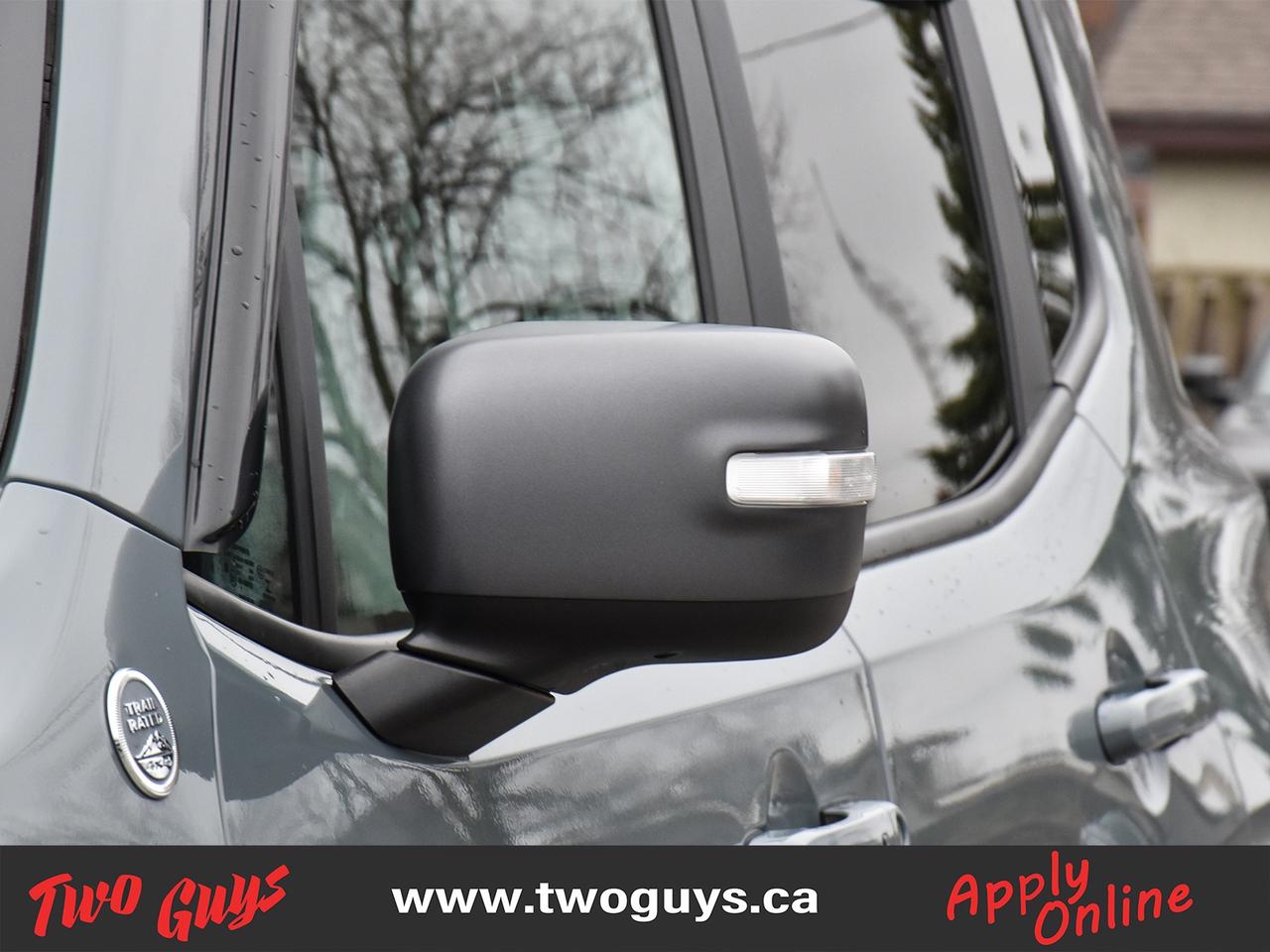 2017 Jeep Renegade 4WD 4dr Deserthawk -Ltd Avail- Leather Back Up Cam Photo3