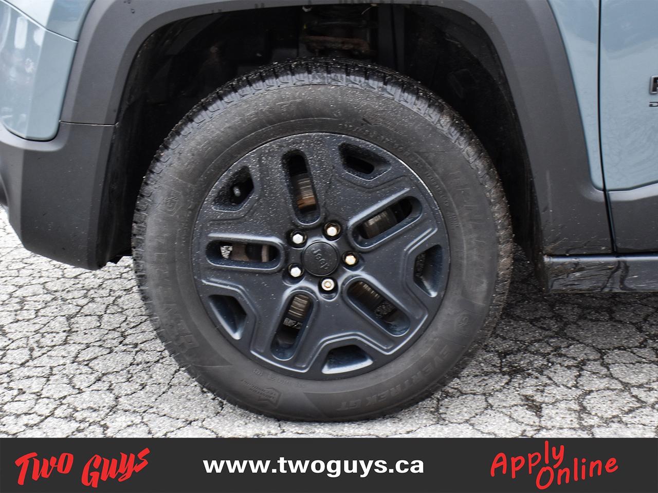 2017 Jeep Renegade 4WD 4dr Deserthawk -Ltd Avail- Leather Back Up Cam Photo