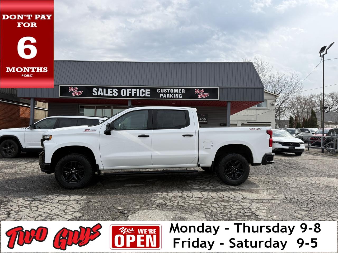 2022 Chevrolet Silverado 1500 LTD 4WD Crew Cab 147  LT Trail Boss Leather Sunroof Photo