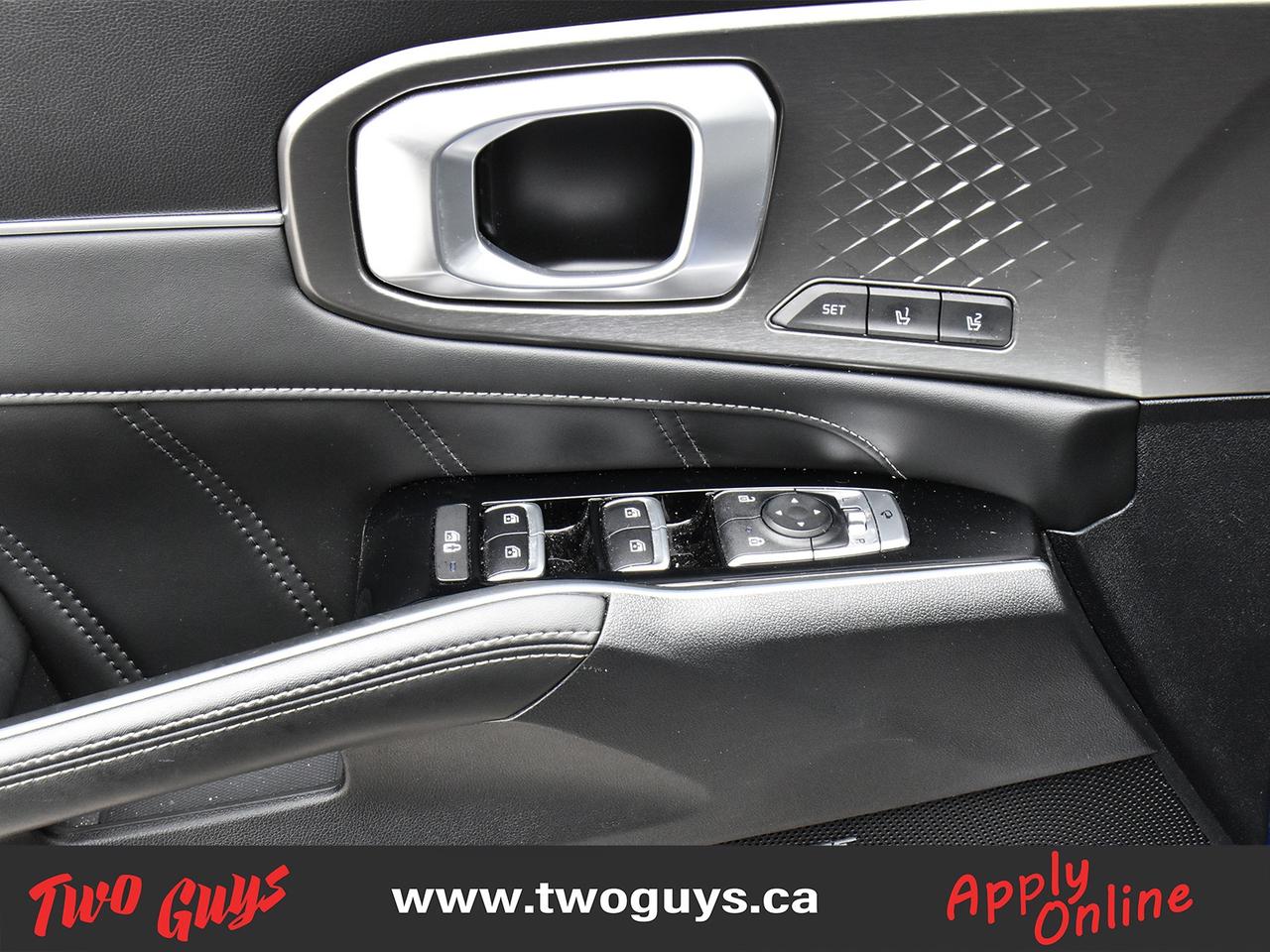 2021 Kia Sorento SX AWD w-Black Leather 6 Passenger Panoroof Nav Photo