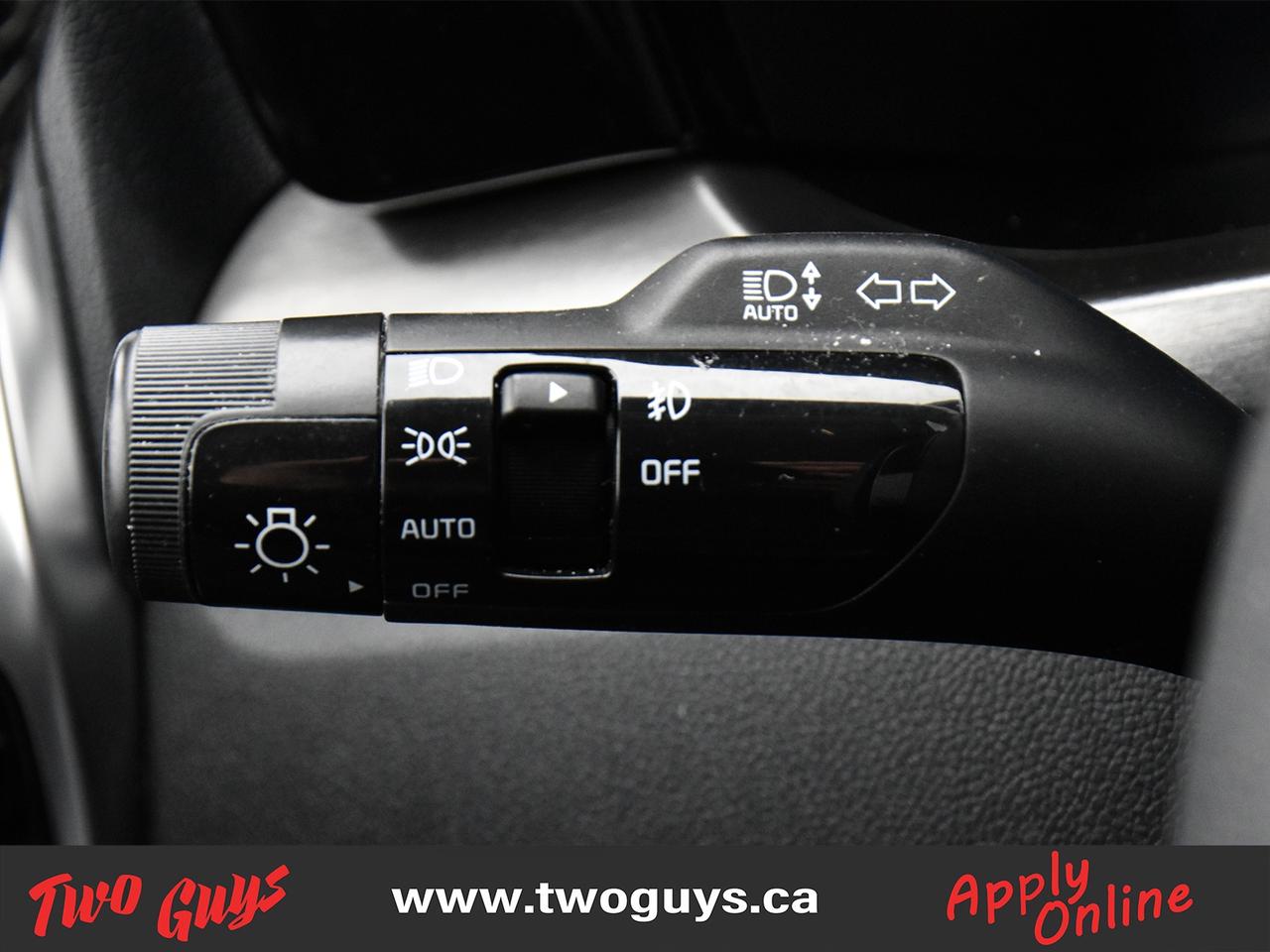 2021 Kia Sorento SX AWD w-Black Leather 6 Passenger Panoroof Nav Photo