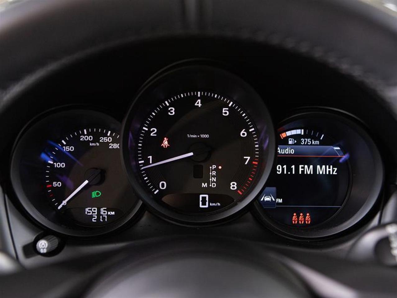 2024 Porsche Macan AWD Photo