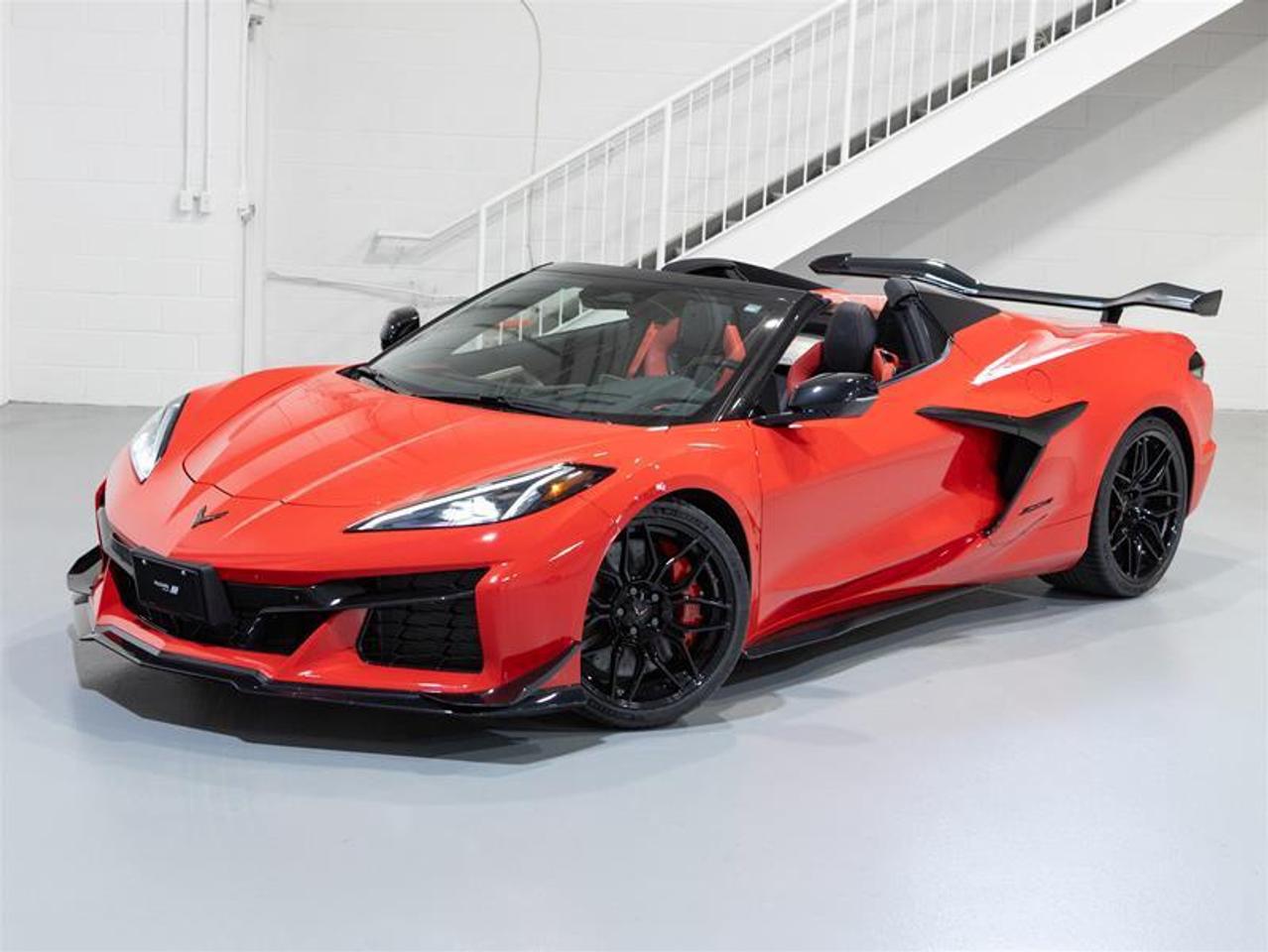 2025 Chevrolet Corvette Z06 Convertible 2LZ Photo