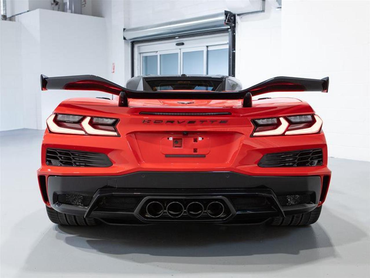 2025 Chevrolet Corvette Z06 Convertible 2LZ Photo