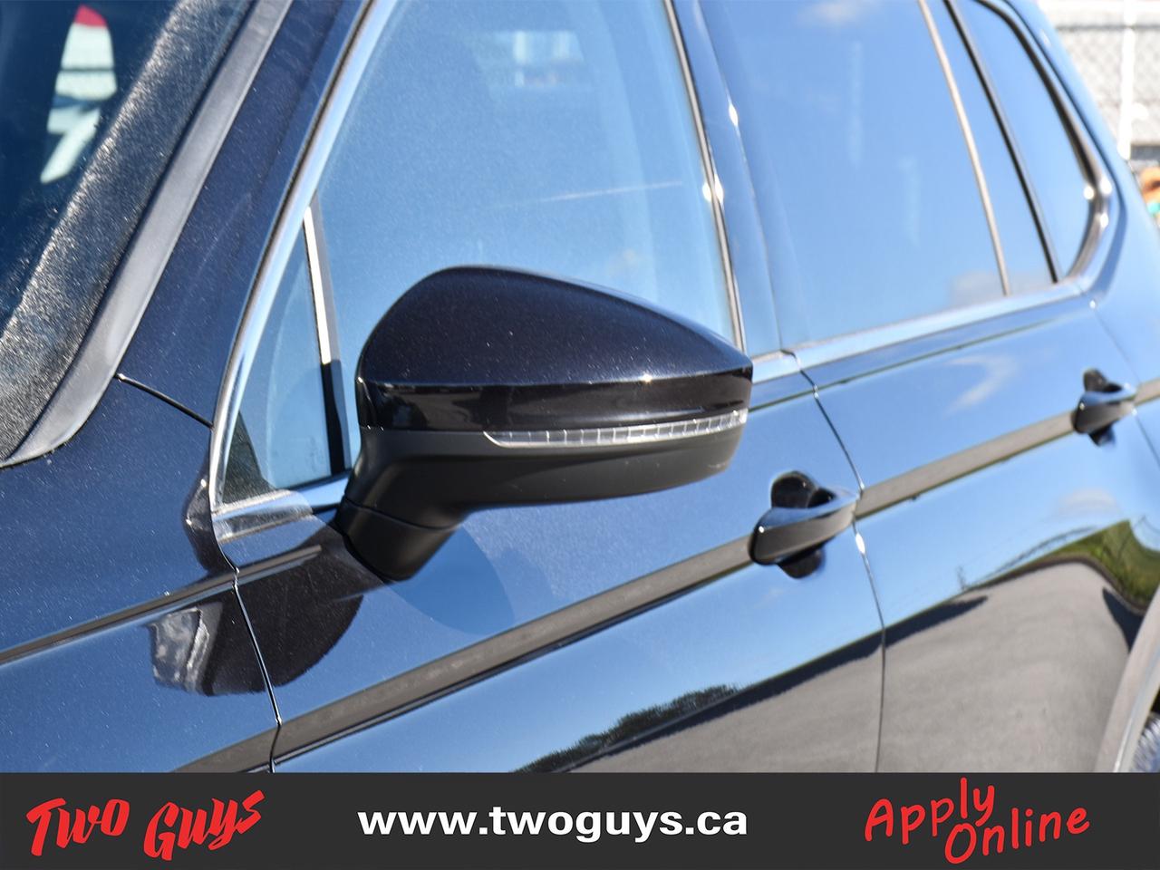 2019 Volkswagen Tiguan Comfortline AWD   Leather   Pwr Hatch Photo