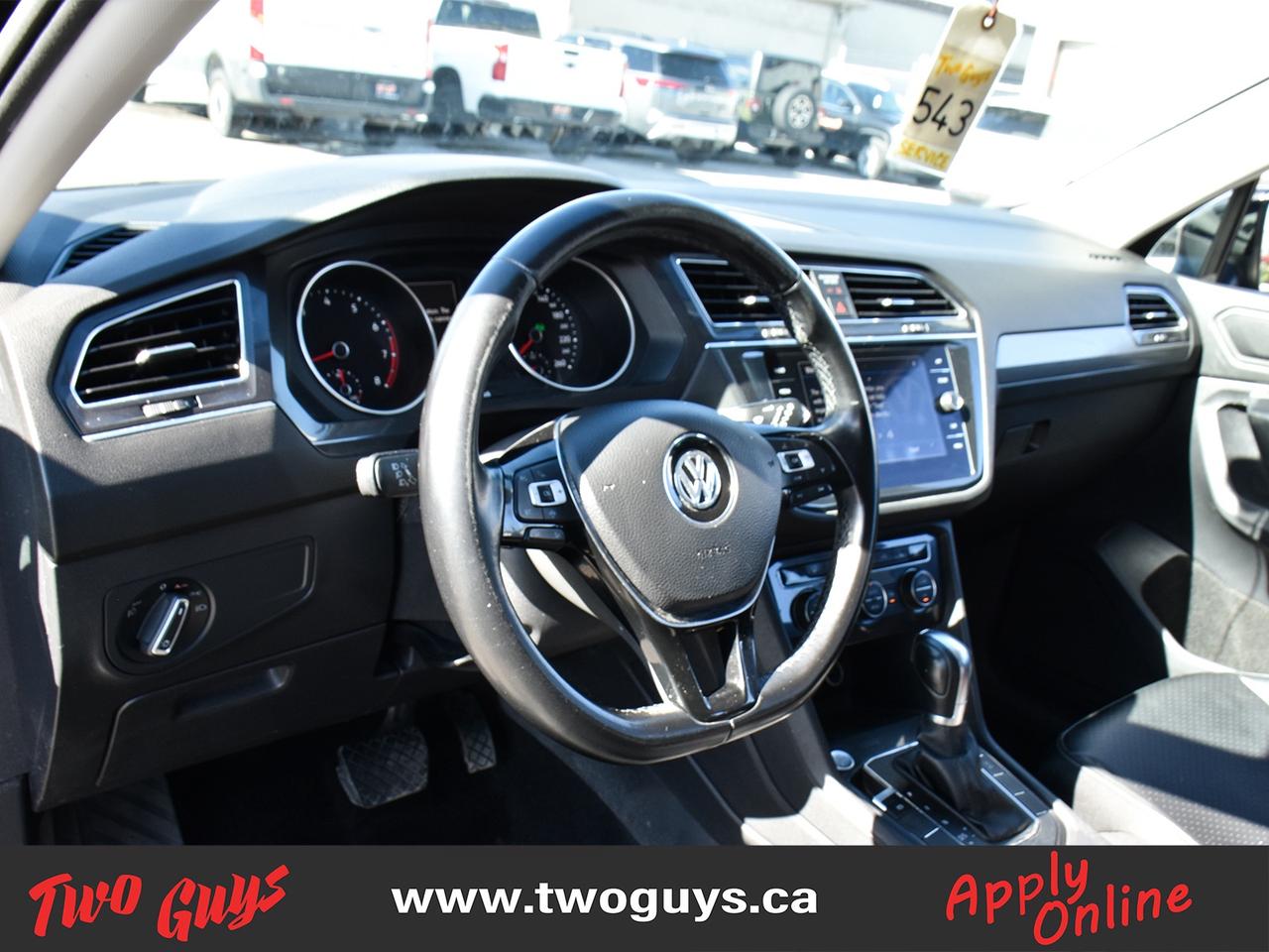 2019 Volkswagen Tiguan Comfortline AWD   Leather   Pwr Hatch Photo