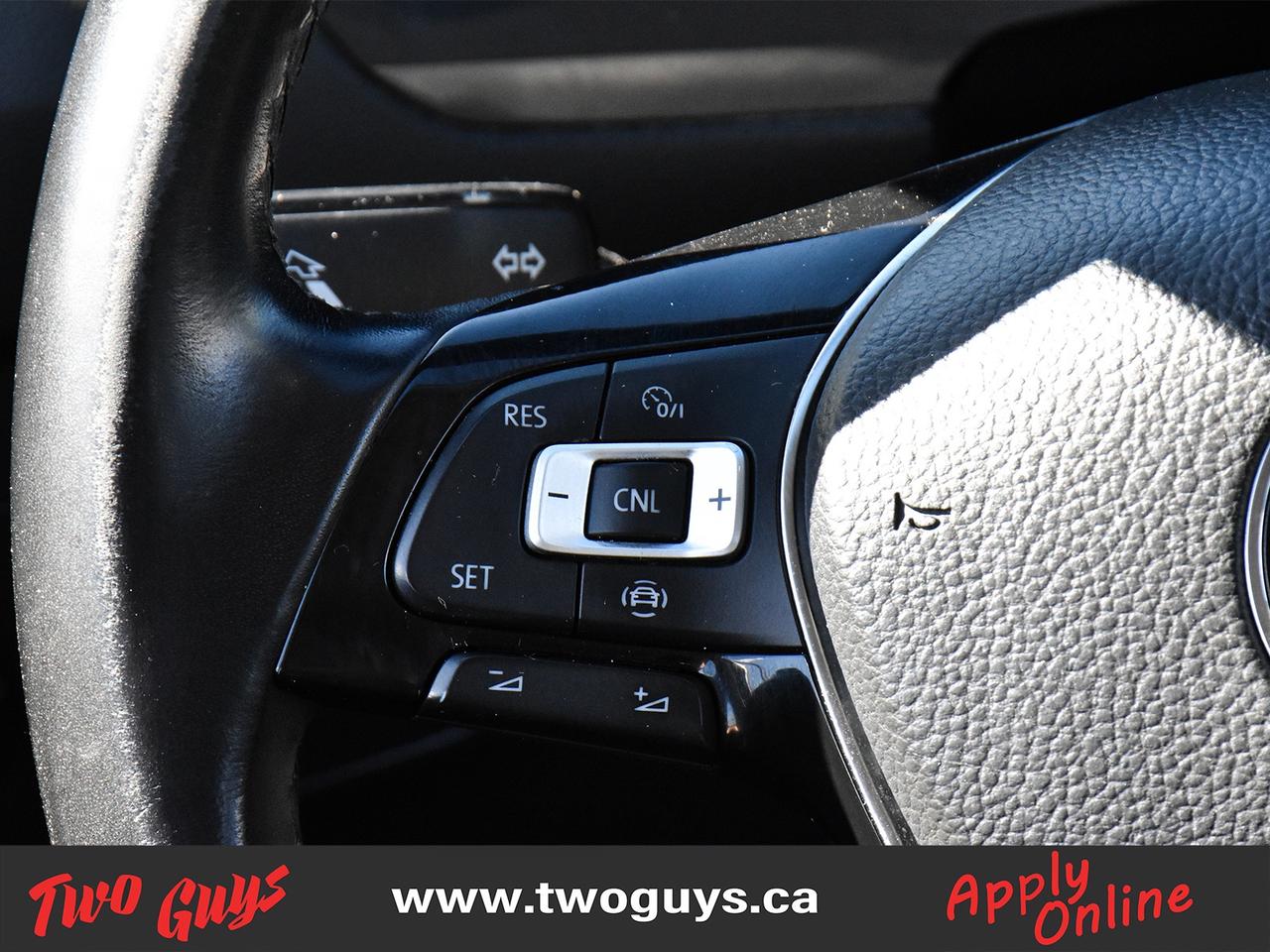 2019 Volkswagen Tiguan Comfortline AWD   Leather   Pwr Hatch Photo