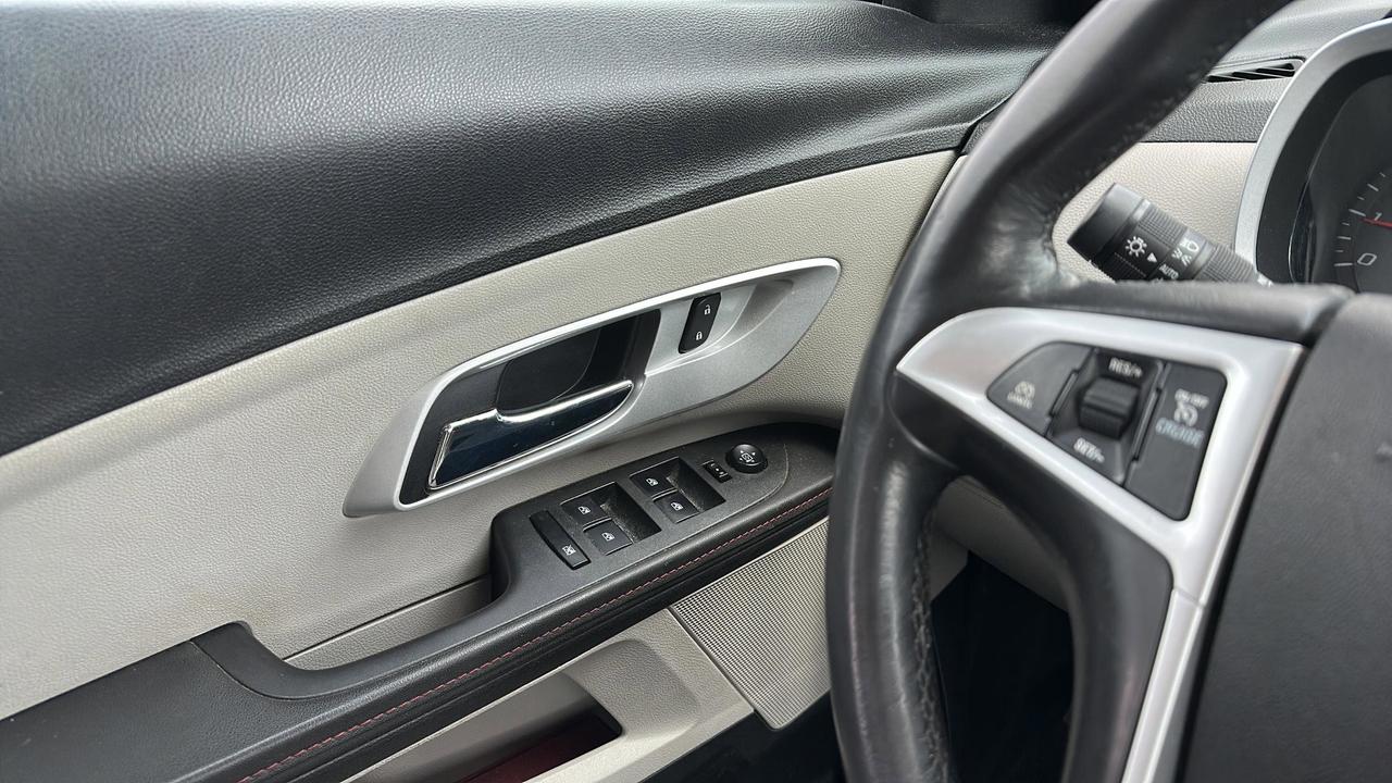 2012 Chevrolet Equinox 1LT Photo