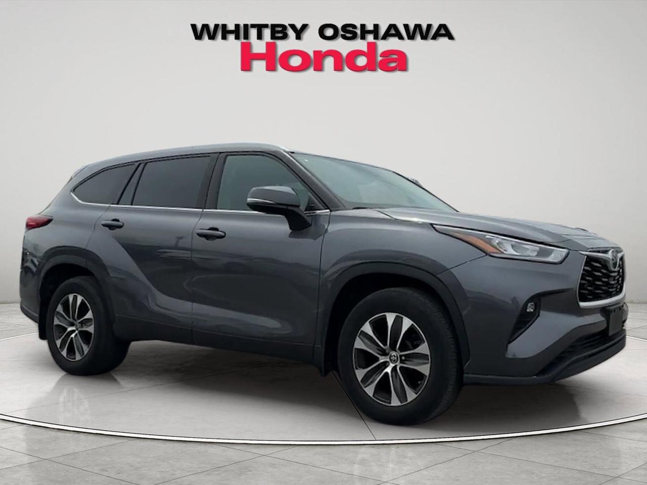 2021 Toyota Highlander XLE AWD Photo