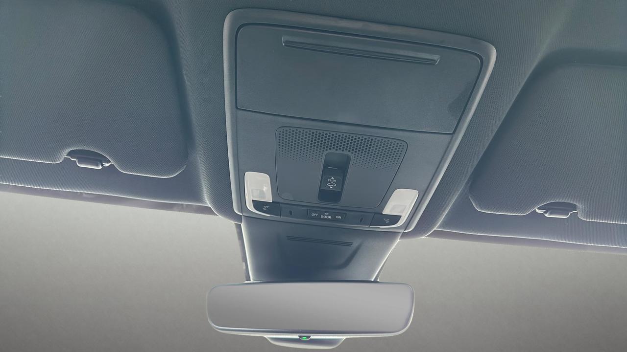 2024 Honda CR-V Hybrid Touring AWD Photo