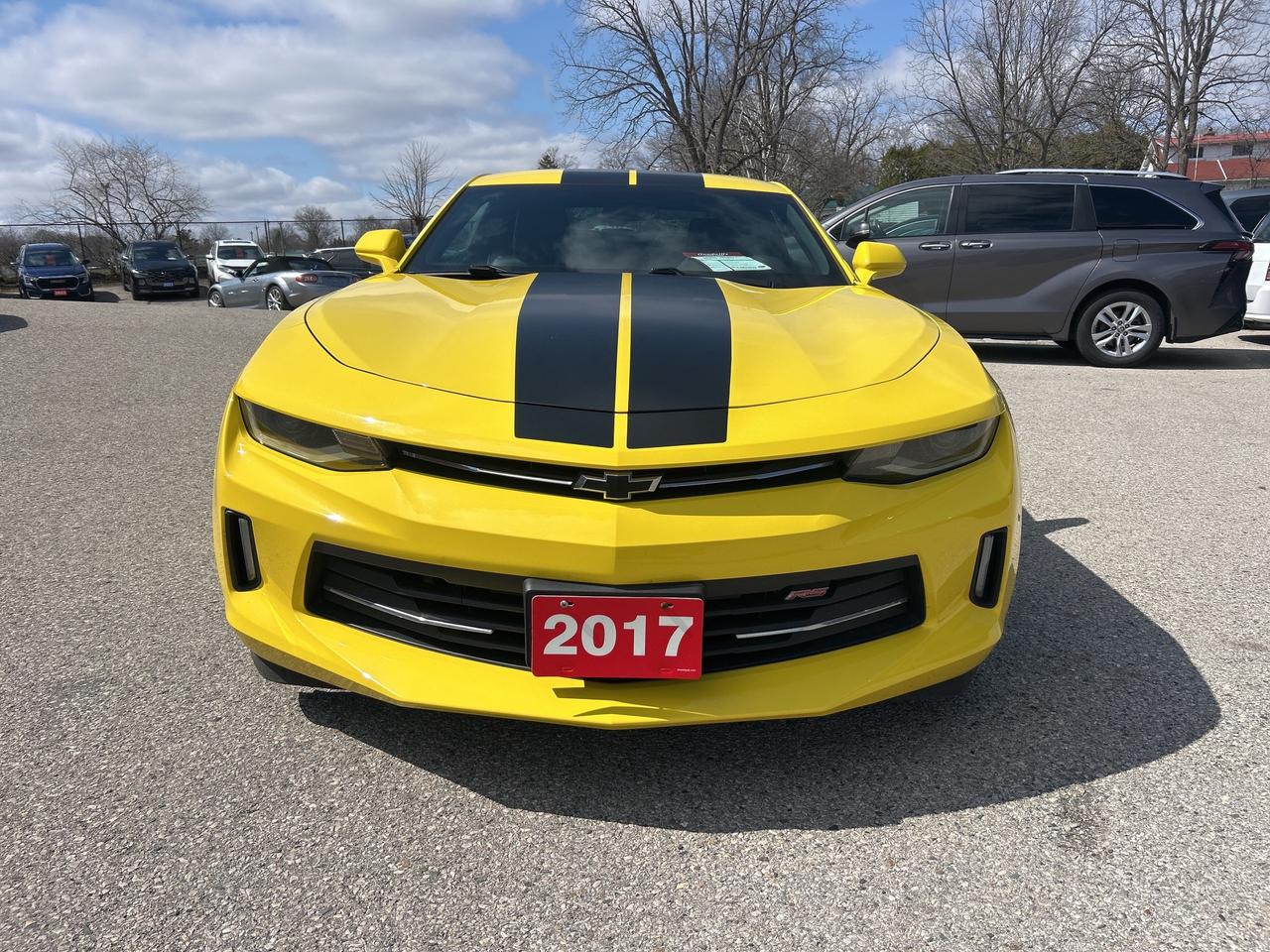 2017 Chevrolet Camaro 2LT, 6 CYL, SUNROOF, REMOTE START, CLEAN CARFAX! Photo