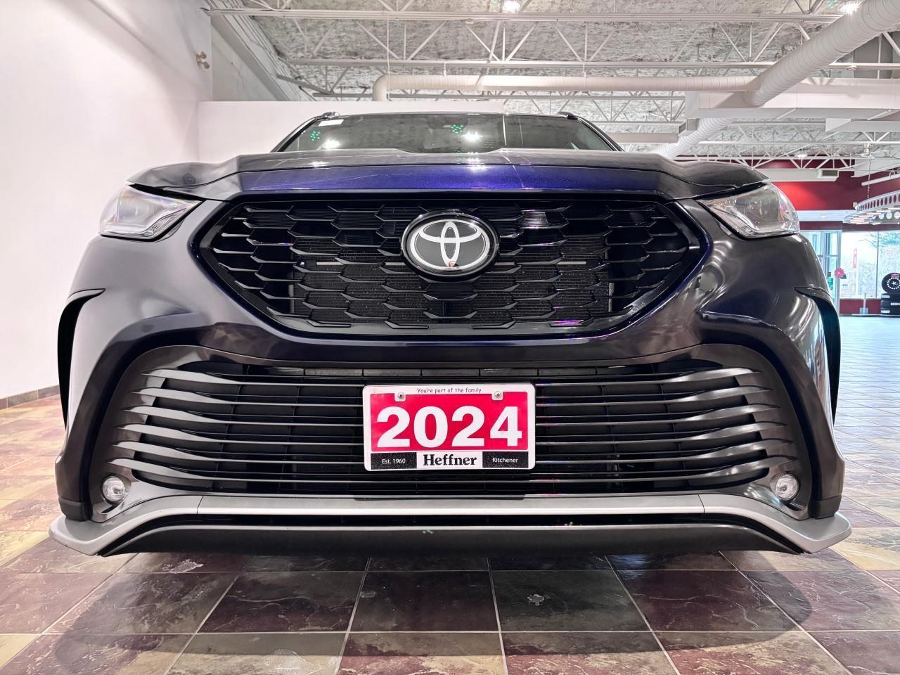 2024 Toyota Highlander XSE Photo