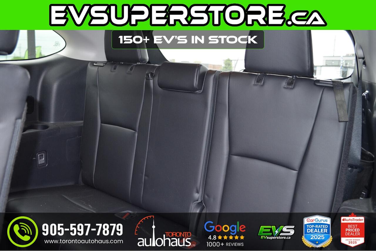 2023 Toyota Highlander XLE HYBRID I 8 PASSENGER Photo