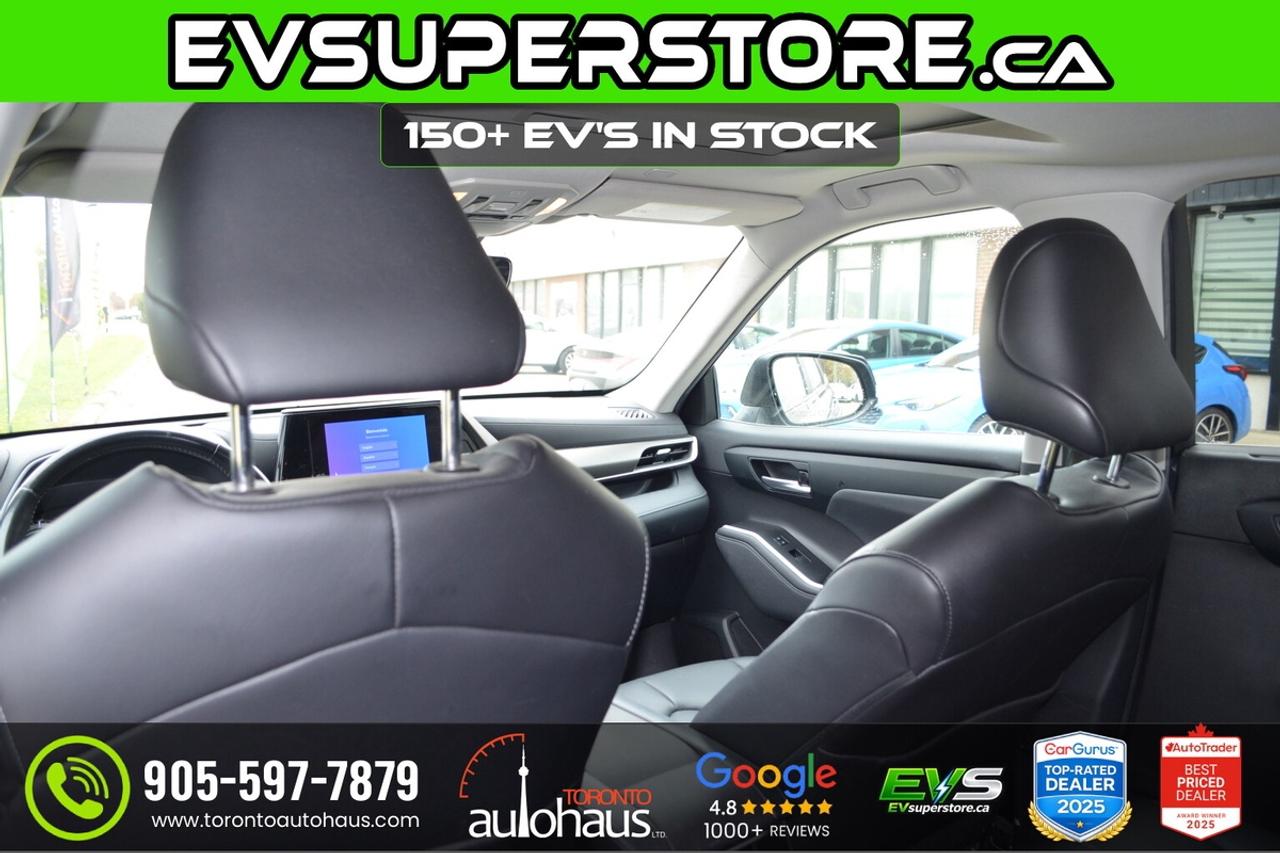 2023 Toyota Highlander XLE HYBRID I 8 PASSENGER Photo