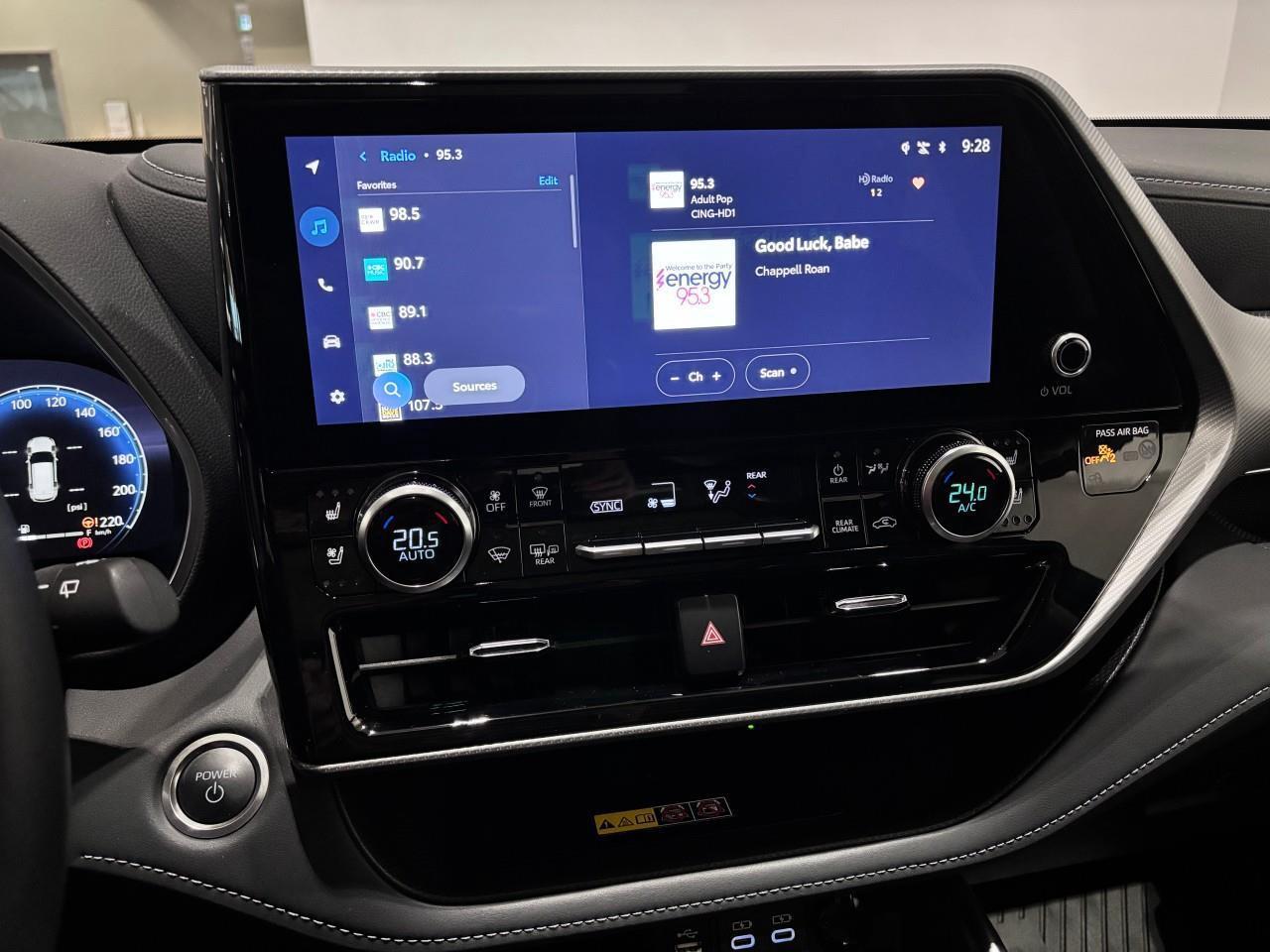 2025 Toyota Highlander Hybrid Limited Hybrid Limited Platinum Photo