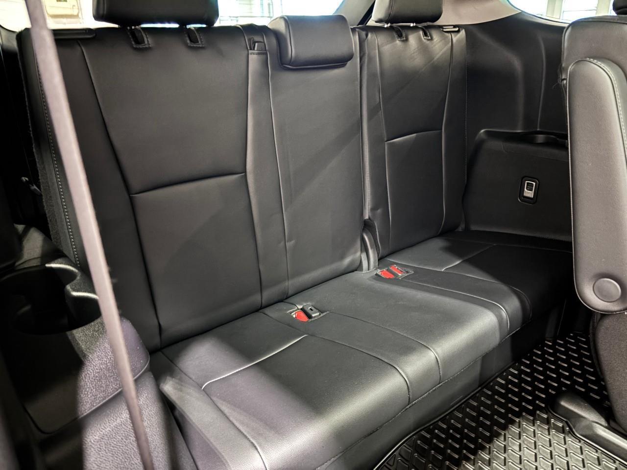 2025 Toyota Highlander Hybrid Limited Hybrid Limited Platinum Photo