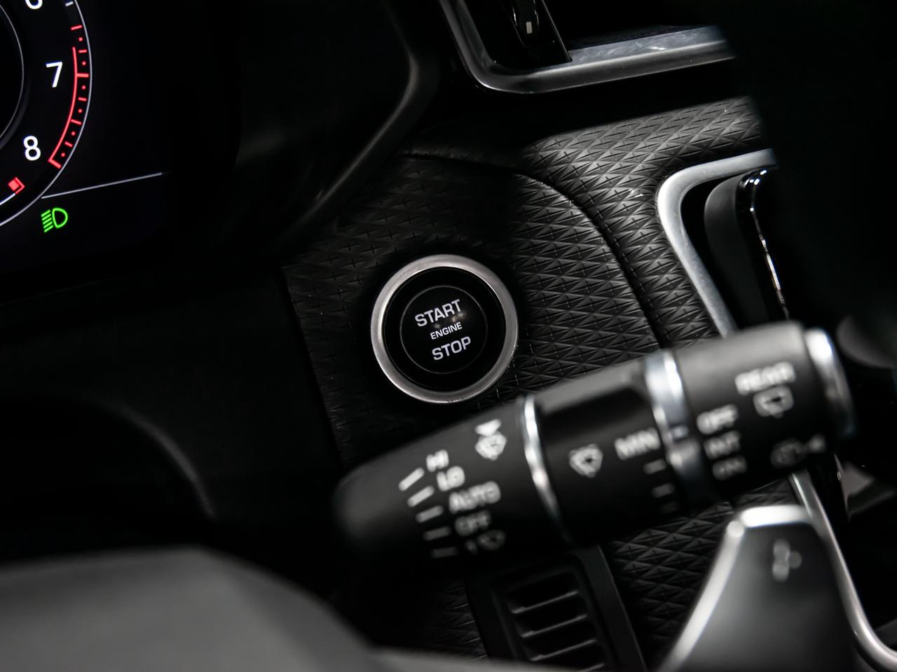 2020 Land Rover Range Rover Velar P340 R-DYNAMIC S COLLISION AVOIDANCE BLIND SPOTS Photo