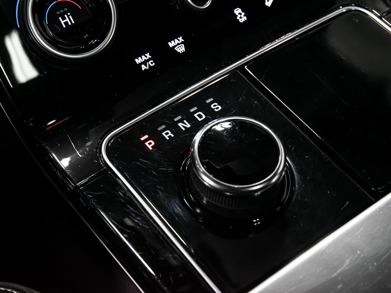 2020 Land Rover Range Rover Velar P340 R-DYNAMIC S COLLISION AVOIDANCE BLIND SPOTS Photo