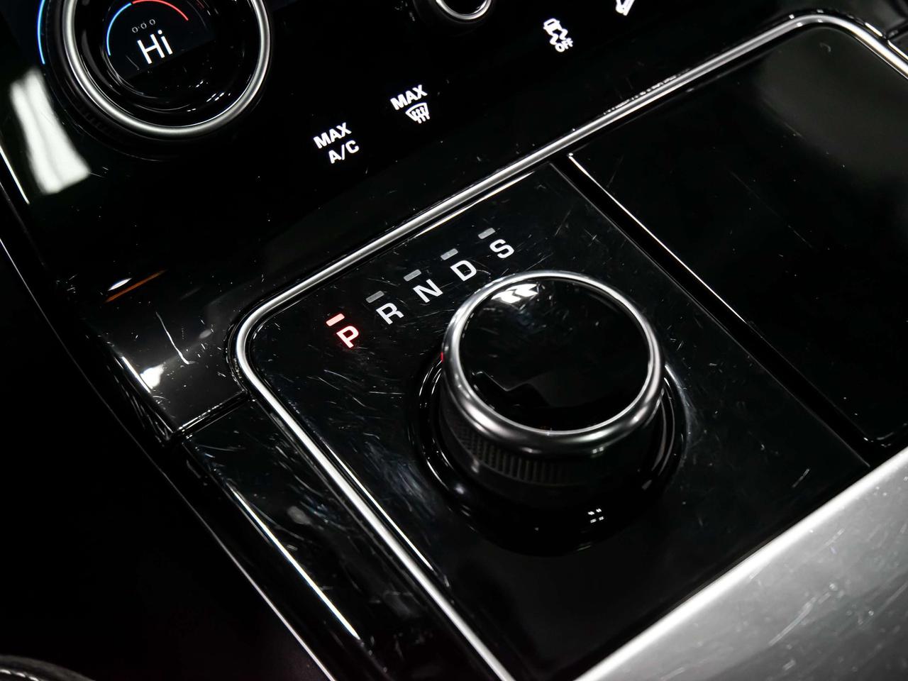 2020 Land Rover Range Rover Velar V6 R-DYNAMIC S COLLISION AVOIDANCE SPOTS Photo