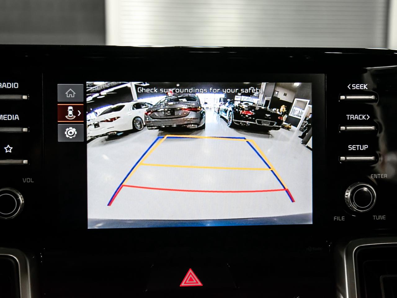 2023 Kia Sorento LX+ AWD BLIND SPOTS 7 PASSENGER REAR VIEW CAMERA Photo