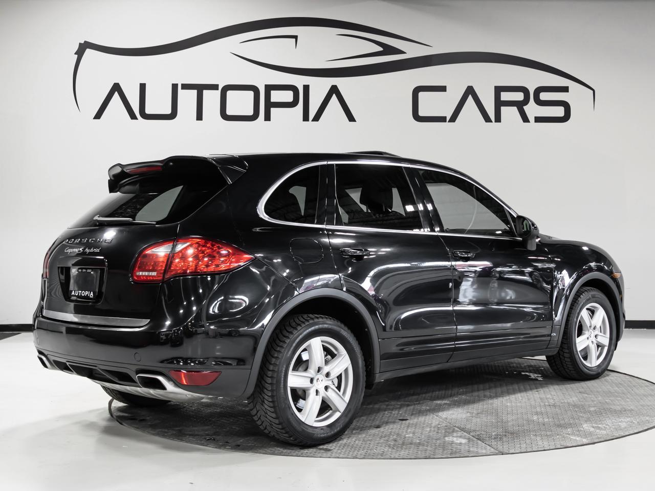 2012 Porsche Cayenne AWD S HYBRID NAVIGATION PANORAMIC SUNROOF Photo3