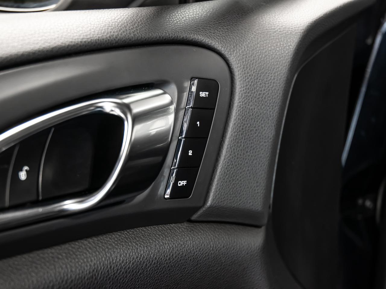2012 Porsche Cayenne AWD S HYBRID NAVIGATION PANORAMIC SUNROOF Photo