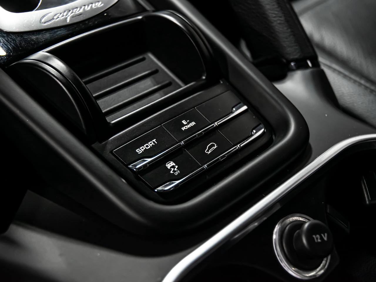 2012 Porsche Cayenne AWD S HYBRID NAVIGATION PANORAMIC SUNROOF Photo