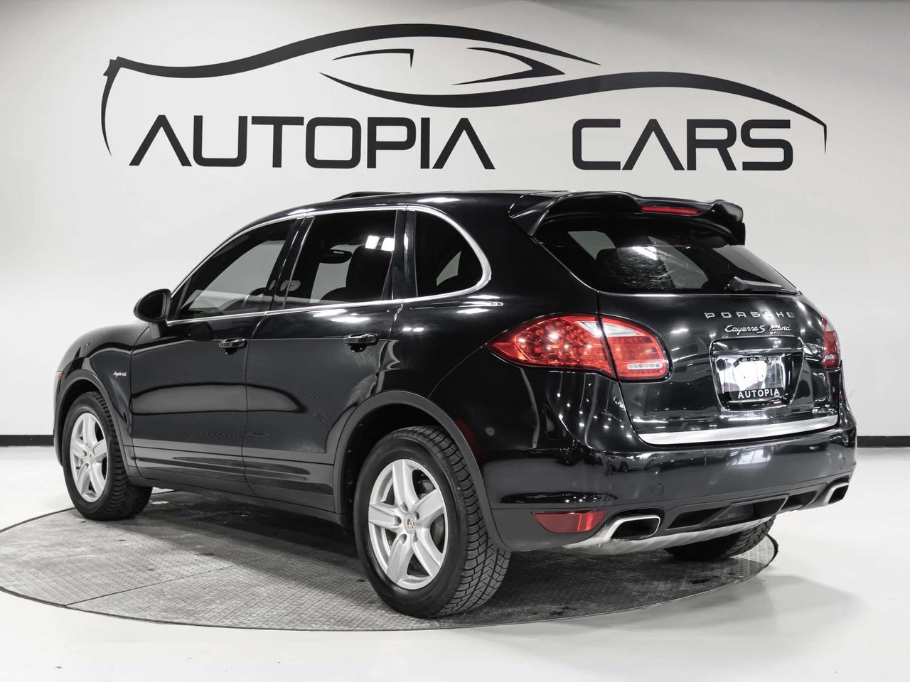 2012 Porsche Cayenne AWD S HYBRID NAVIGATION PANORAMIC SUNROOF Photo
