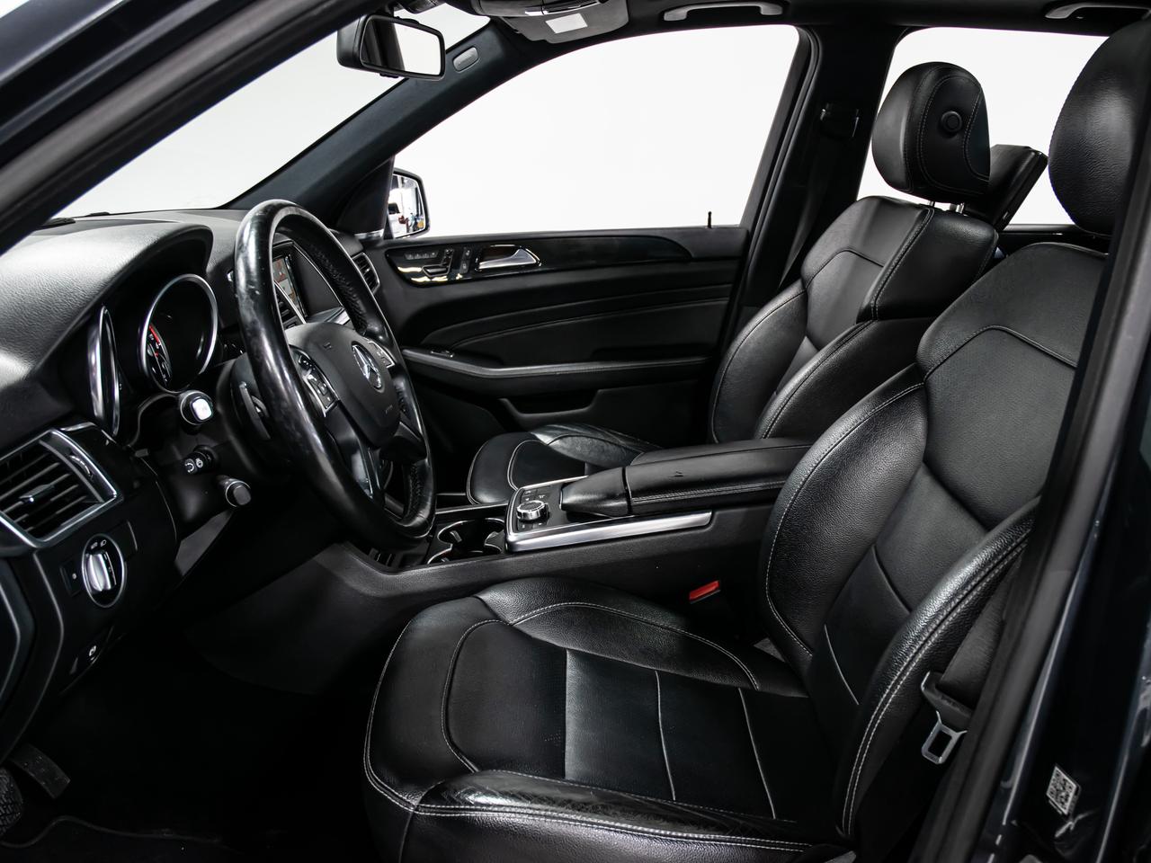 2015 Mercedes-Benz M-Class 4MATIC ML 350 BLUETEC AMG PKG REAR DVD DIESEL Photo