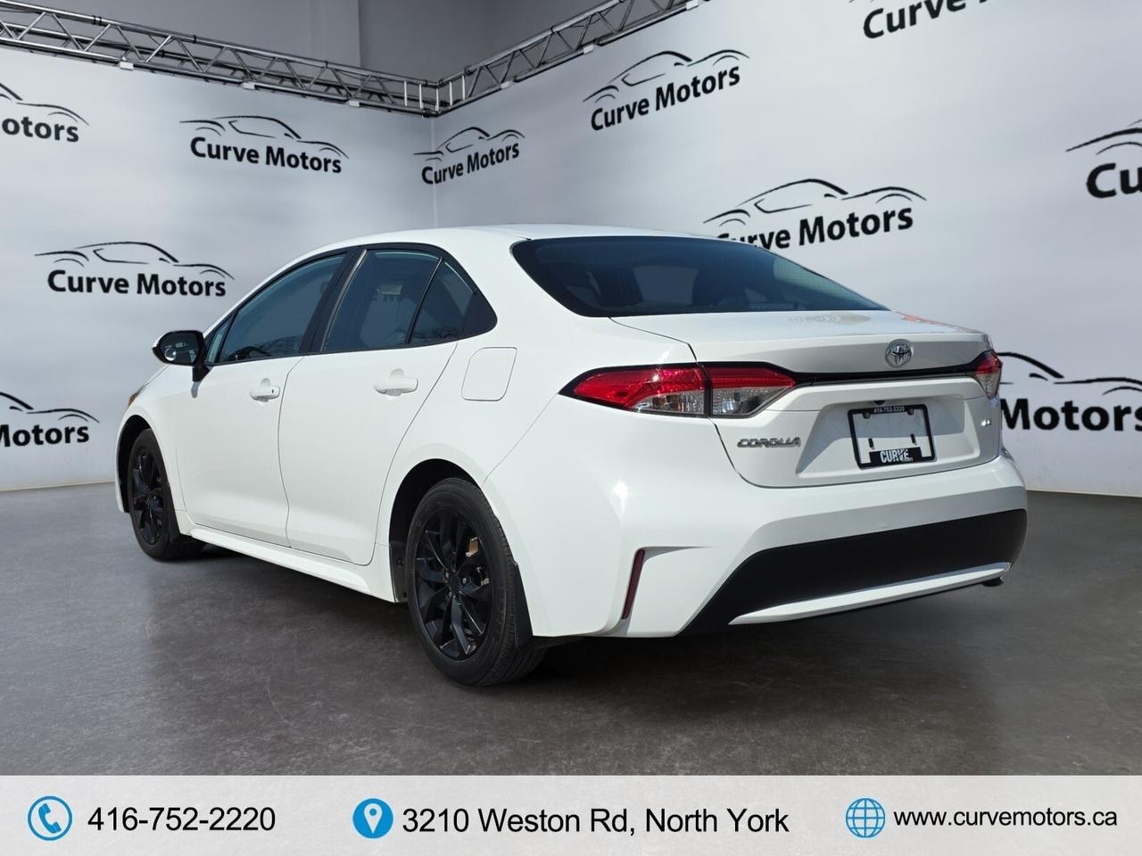 2020 Toyota Corolla LE * NO ACCIDENTS / SUNROOF / CAMERA / BLIND SPOT Photo