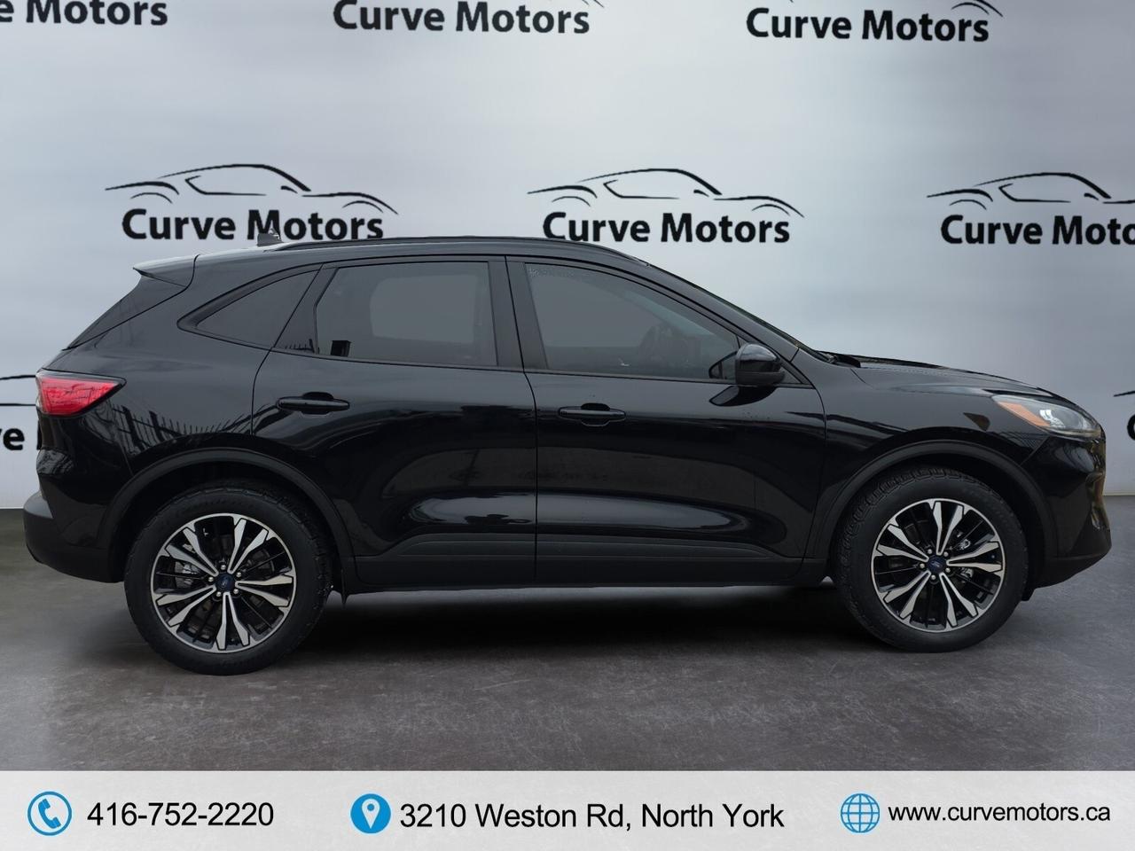 2021 Ford Escape SEL AWD * NO ACCIDENTS / PANORAMIC ROOF / FULL SER Photo
