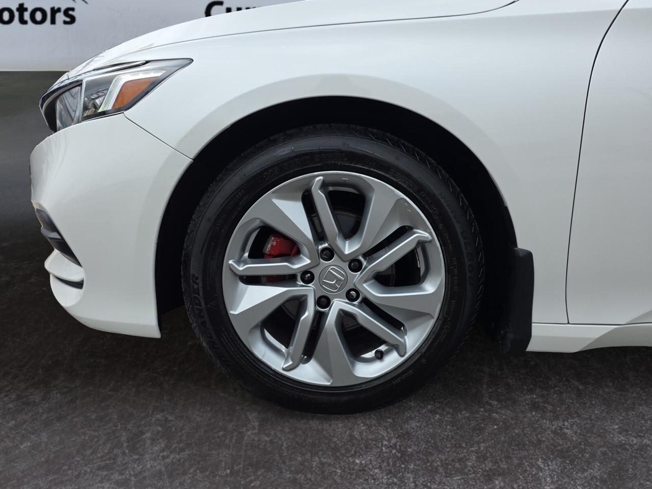 2020 Honda Accord LX * NO ACCIDENTS / CARPLAY / CAMERA / LED LIGHTS Photo