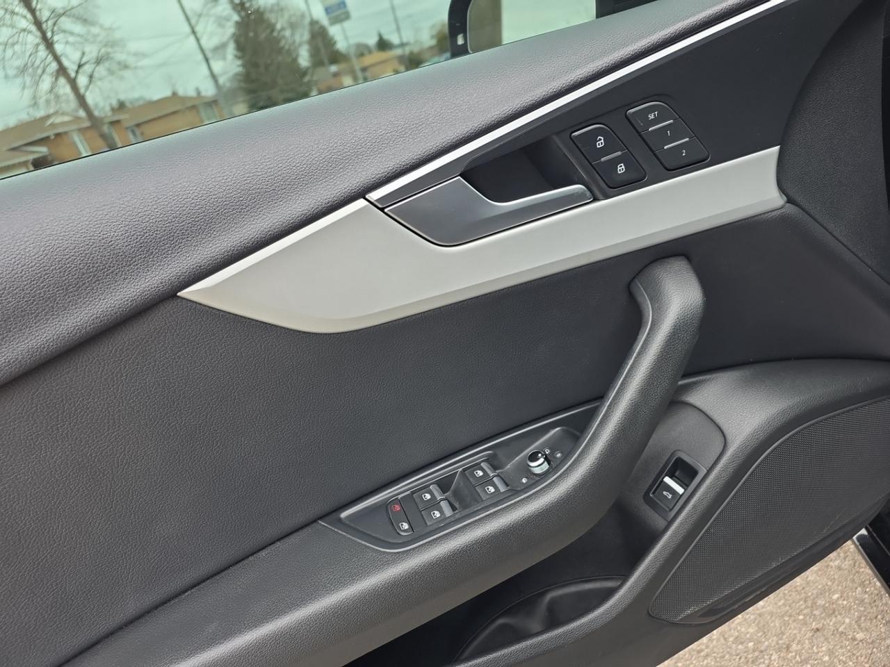 2018 Audi A4 2.0 TFSI quattro S tronic * CARPLAY / LOW KM / CAM Photo