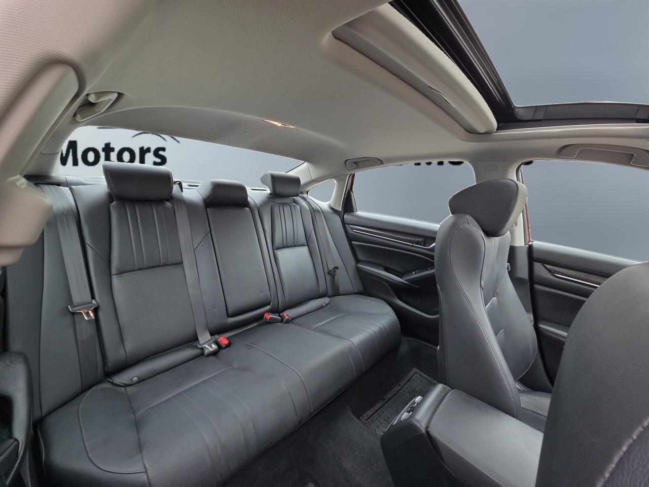 2020 Honda Accord Touring * NO ACCIDENTS / HUD / COOLED SEATS / CARP Photo