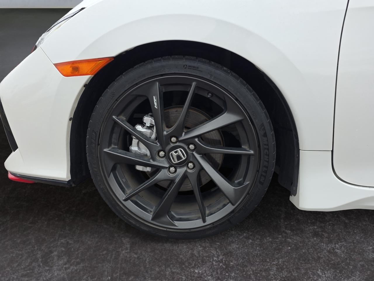 2018 Honda Civic Coupe Si Manual HFP PKG * CARPLAY / CAMERA / ROOF Photo