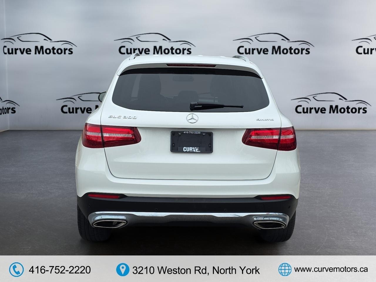 2019 Mercedes-Benz GLC-Class GLC 300 4MATIC * LOW KM / PANORAMIC ROOF / 360 CAM Photo