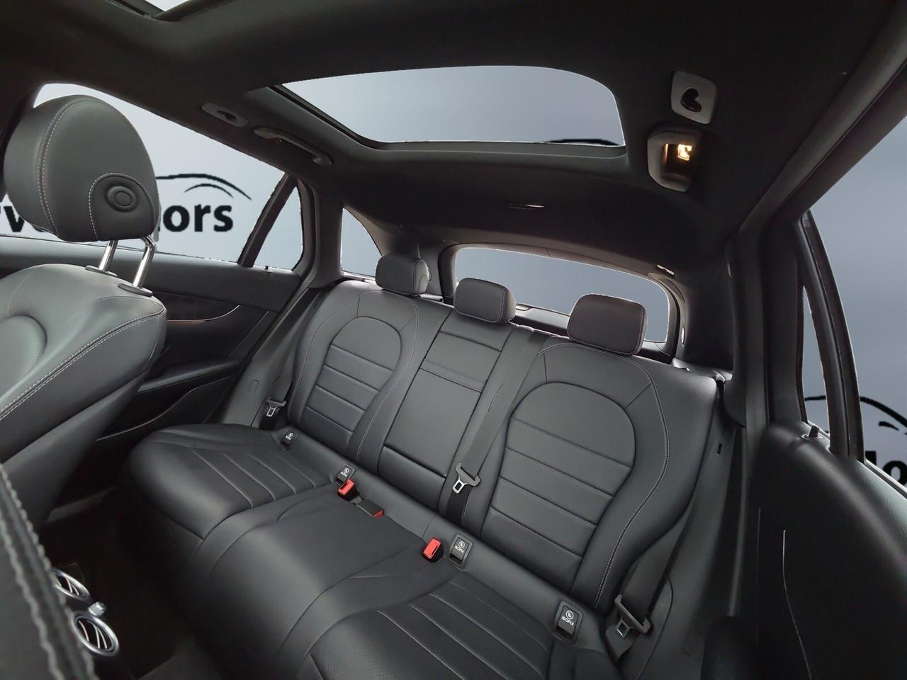 2019 Mercedes-Benz GLC-Class GLC 300 4MATIC * LOW KM / PANORAMIC ROOF / 360 CAM Photo